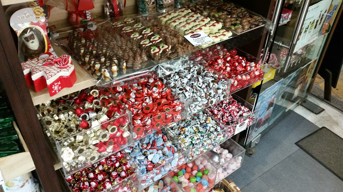 Nuts, Superfoods & More