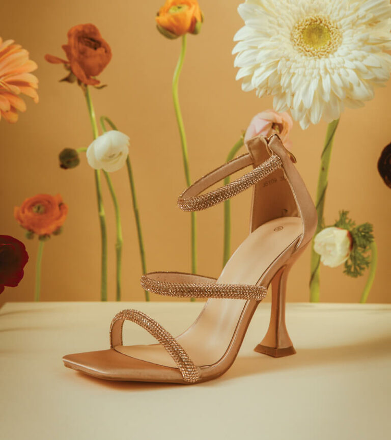 Ένδυση Υπόδηση