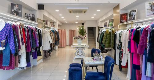 Clothes & Accessories